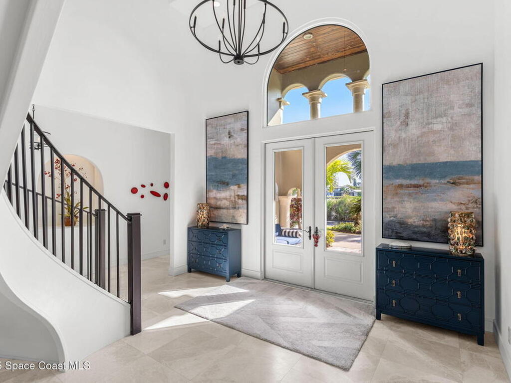 467 Spoonbill Lane, Melbourne Beach, FL 32951