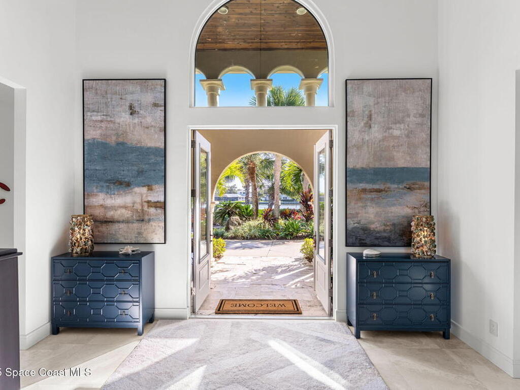 467 Spoonbill Lane, Melbourne Beach, FL 32951