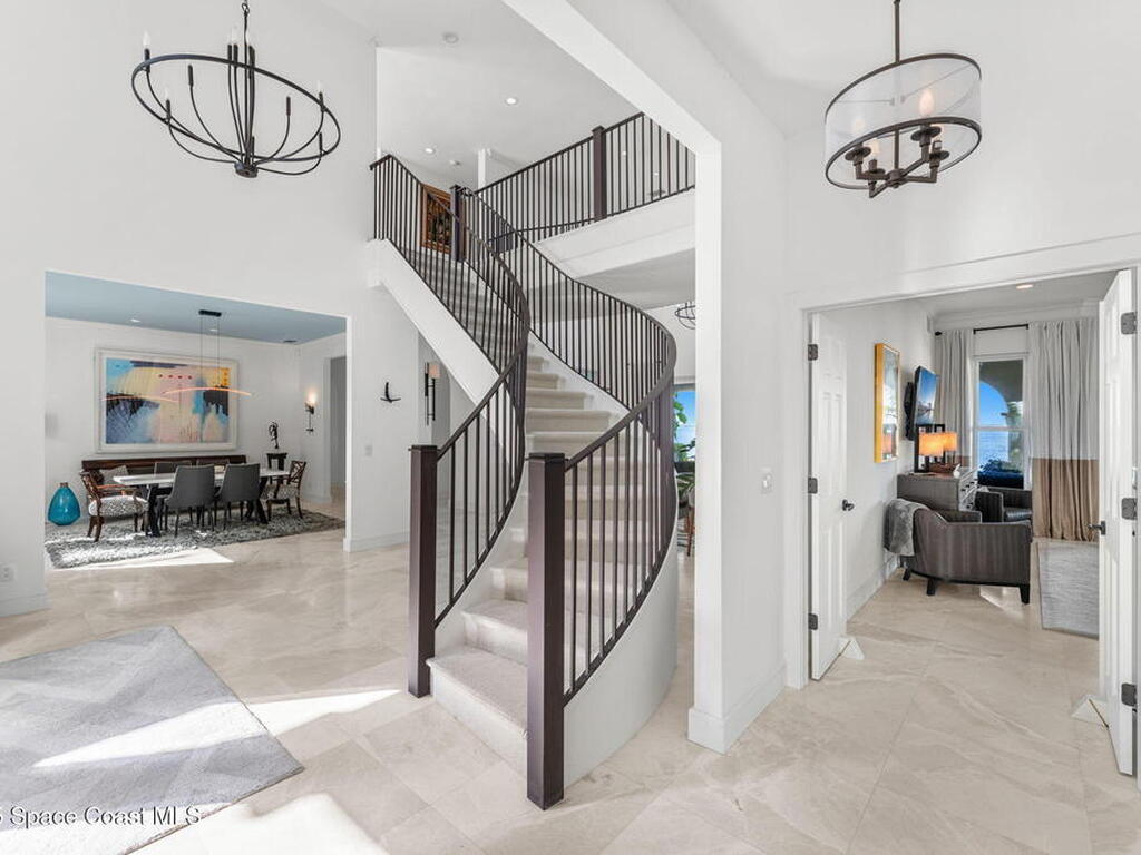 467 Spoonbill Lane, Melbourne Beach, FL 32951