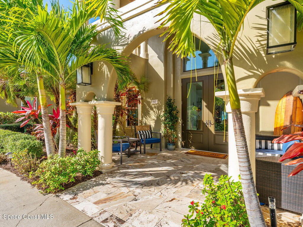 467 Spoonbill Lane, Melbourne Beach, FL 32951