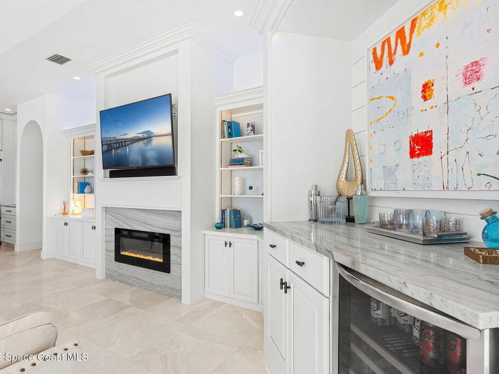 467 Spoonbill Lane, Melbourne Beach, FL 32951