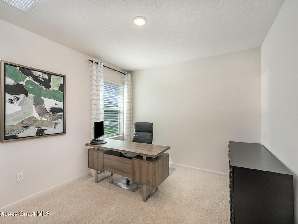 2732 Indian River Parkway, Mims, FL 32754