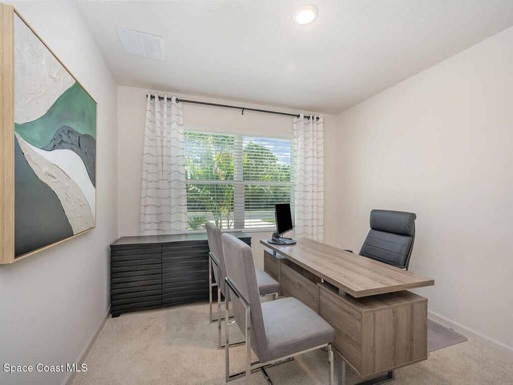 2732 Indian River Parkway, Mims, FL 32754