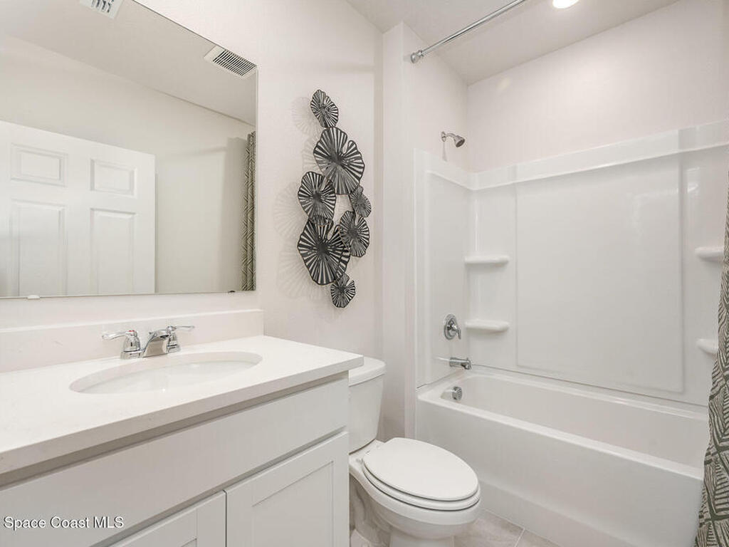 2732 Indian River Parkway, Mims, FL 32754