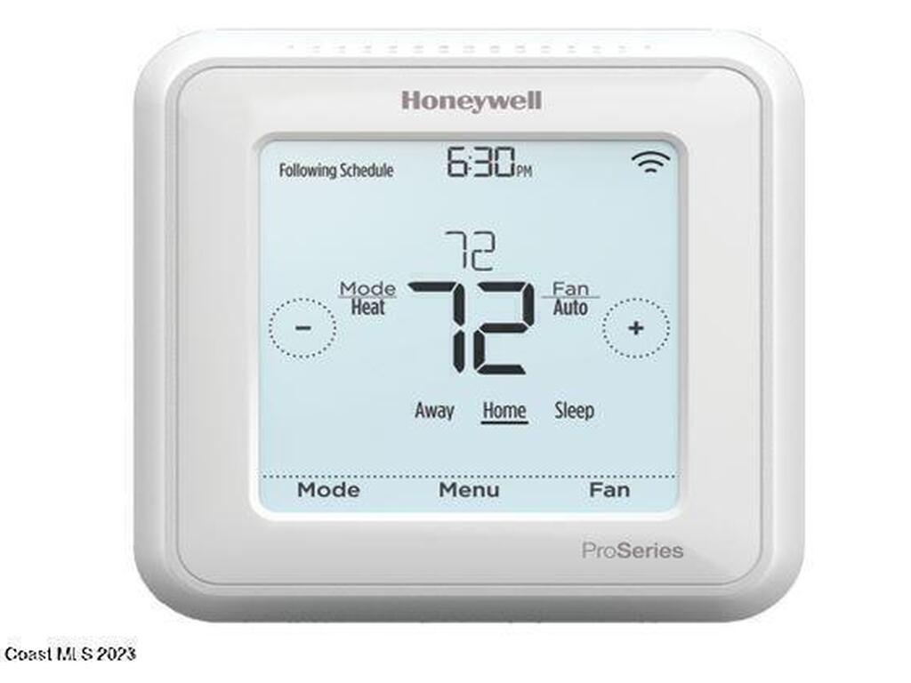 2732 Indian River Parkway, Mims, FL 32754