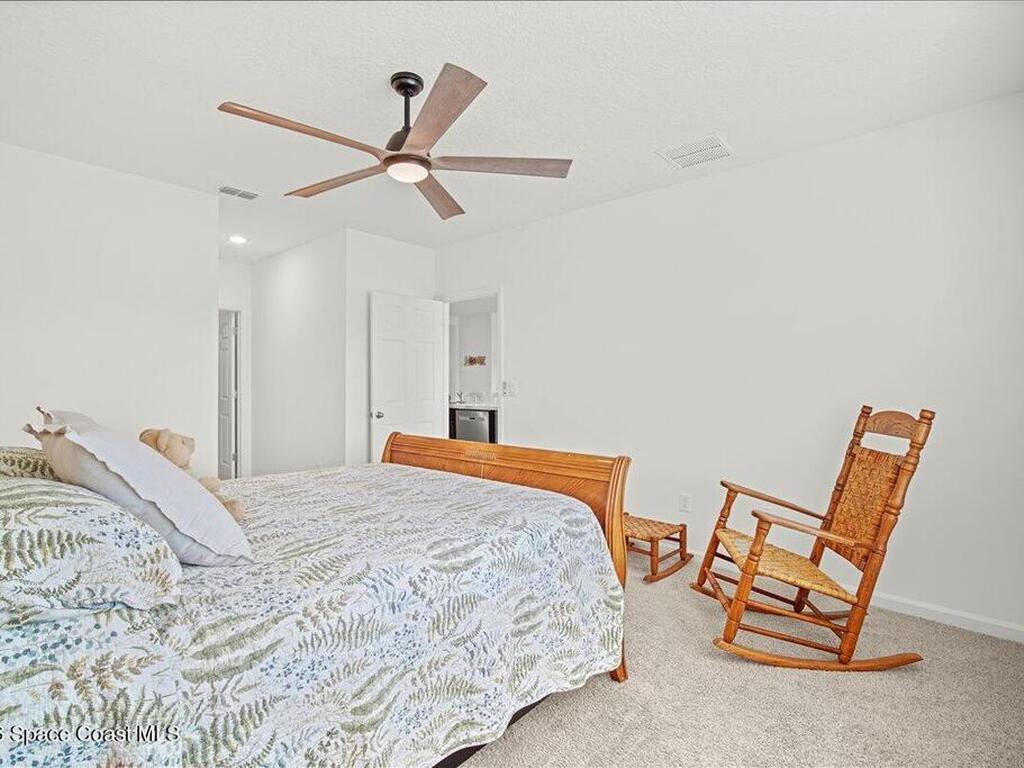 3884 Sandhill Crane Circle, Mims, FL 32754