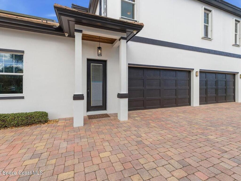 7607 Kiawah Way, Melbourne Beach, FL 32951