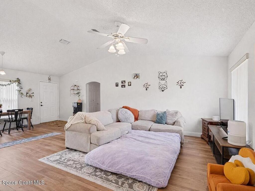 4270 Knoxville Avenue, Cocoa, FL 32926