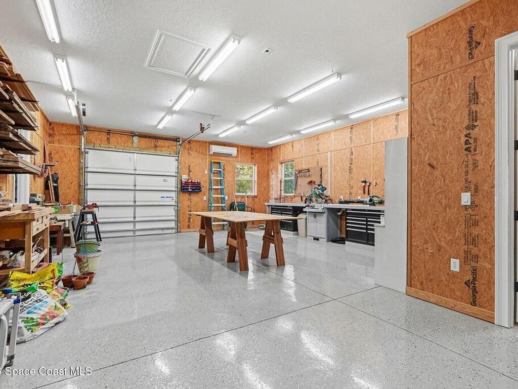 5440 Riveredge Drive, Titusville, FL 32780