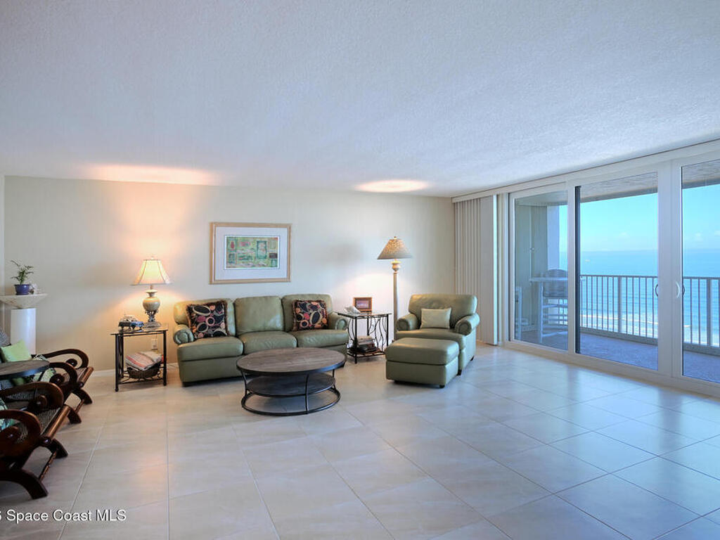 830 N Atlantic Avenue, Cocoa Beach, FL 32931