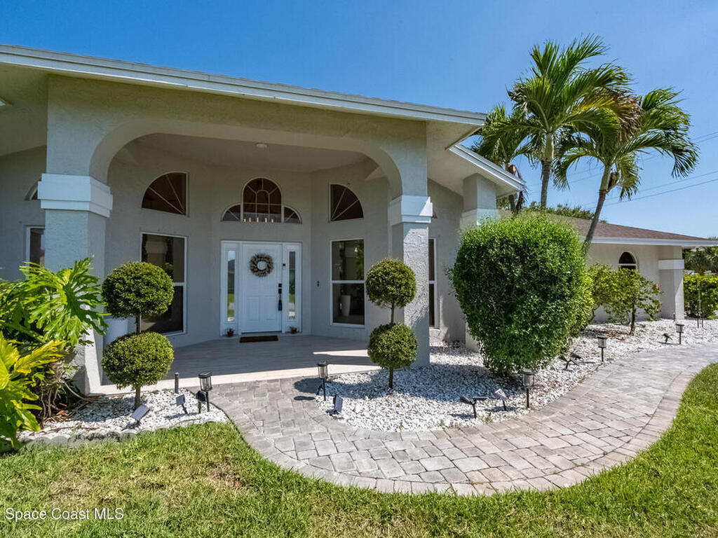 215 Beverly Court, Melbourne Beach, FL 32951
