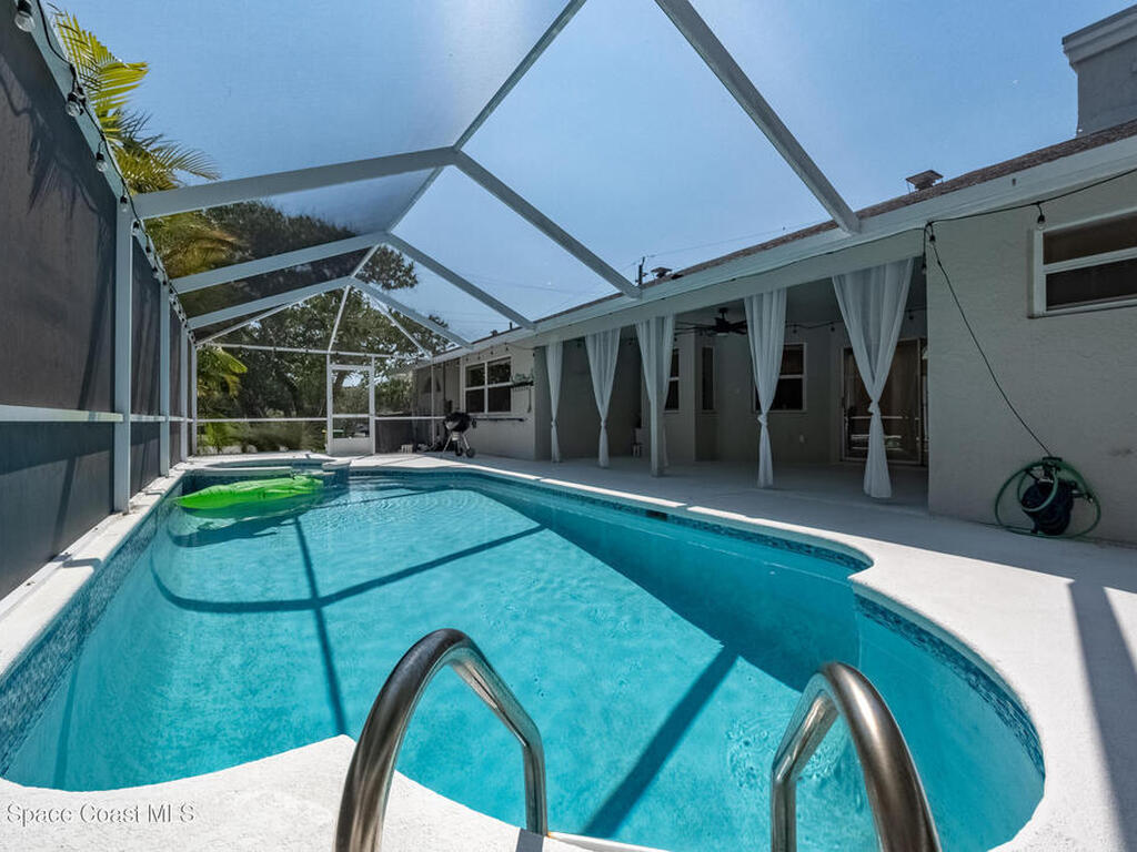 215 Beverly Court, Melbourne Beach, FL 32951