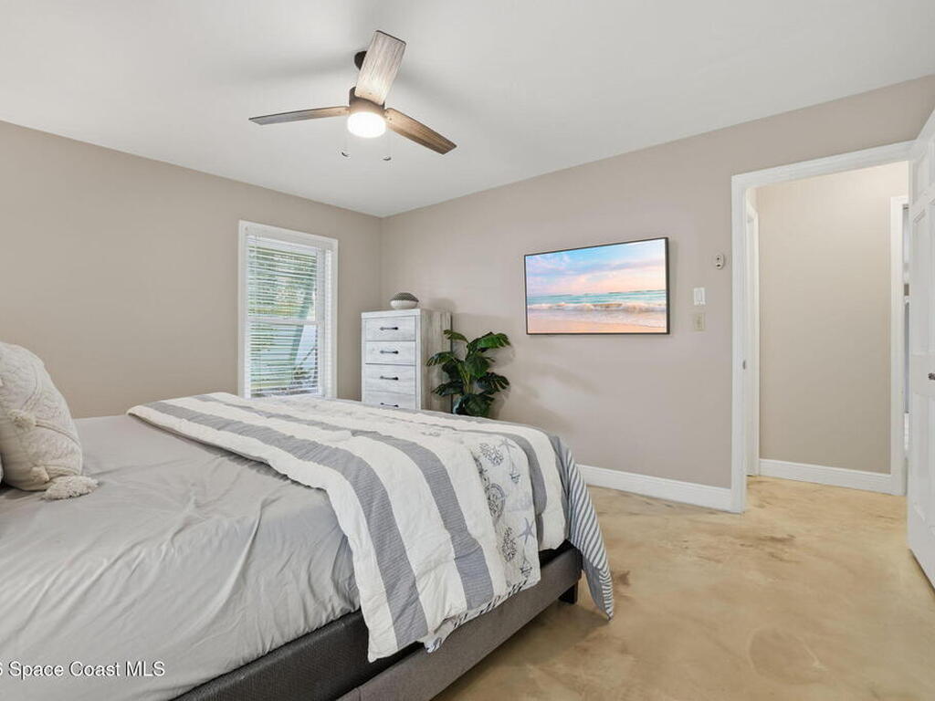 523 Peregrine Drive, Indialantic, FL 32903