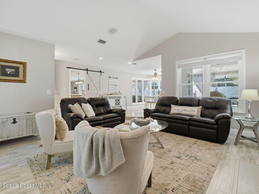 523 Peregrine Drive, Indialantic, FL 32903