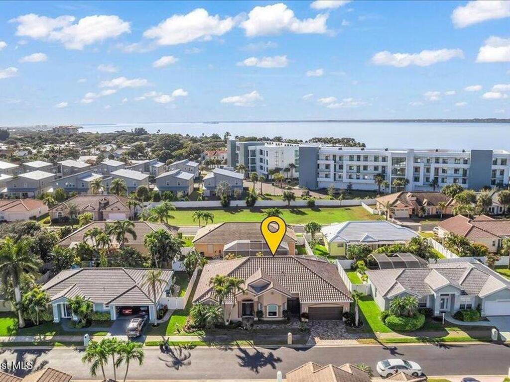 223 Sanibel Way, Melbourne Beach, FL 32951
