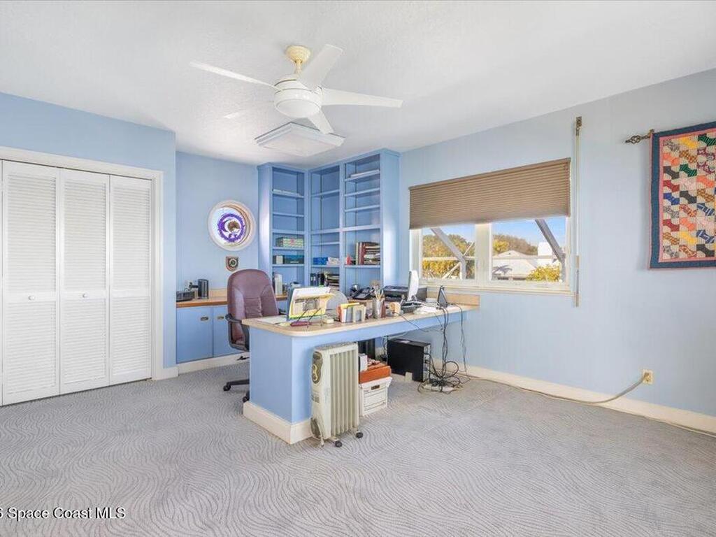 2 Sea Horse Lane, Vero Beach, FL 32960