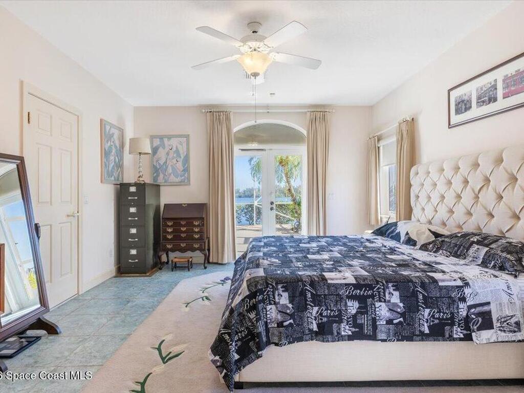 2 Sea Horse Lane, Vero Beach, FL 32960