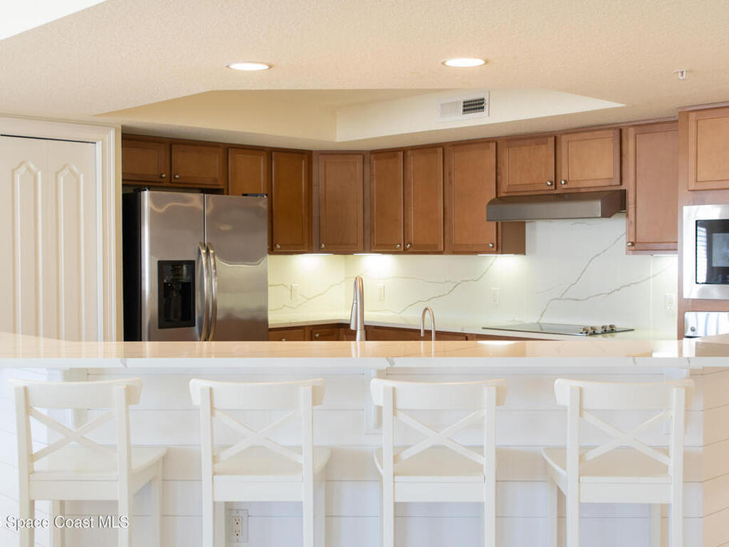 121 Lancha Circle, Satellite Beach, FL 32937