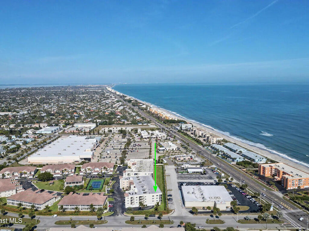 121 Lancha Circle, Satellite Beach, FL 32937