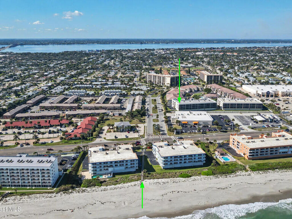 121 Lancha Circle, Satellite Beach, FL 32937