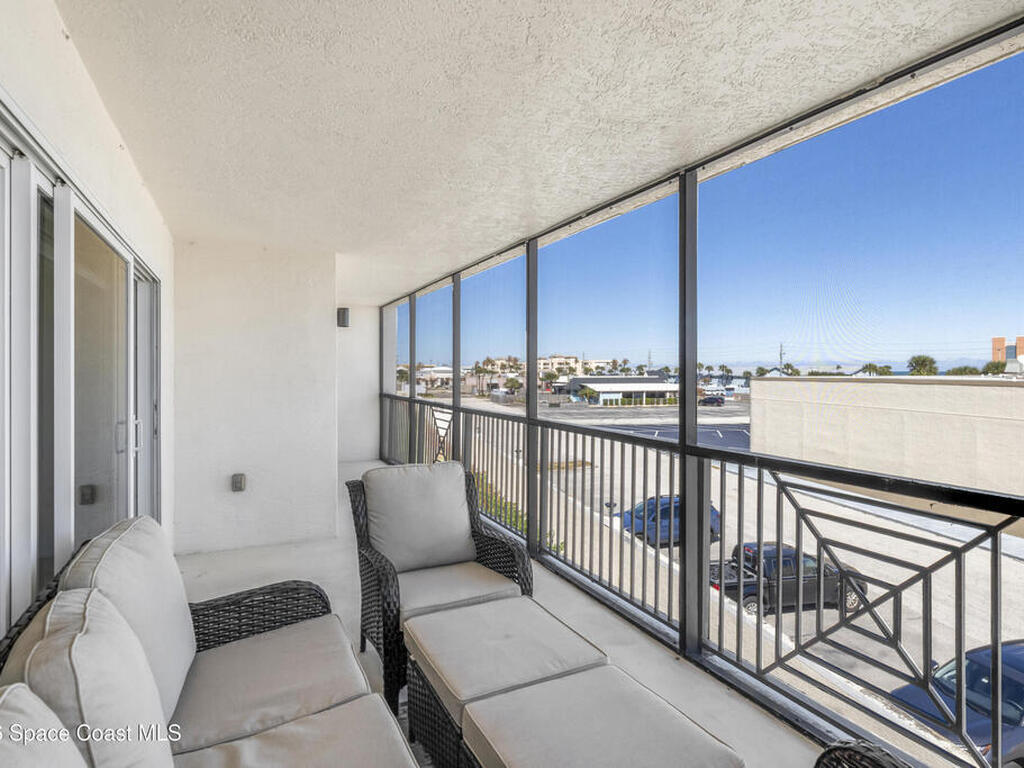 121 Lancha Circle, Satellite Beach, FL 32937