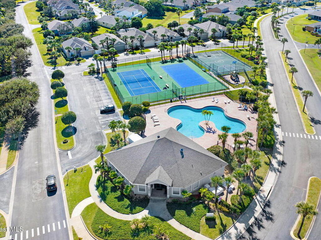 3330 Poseidon Way, Indialantic, FL 32903