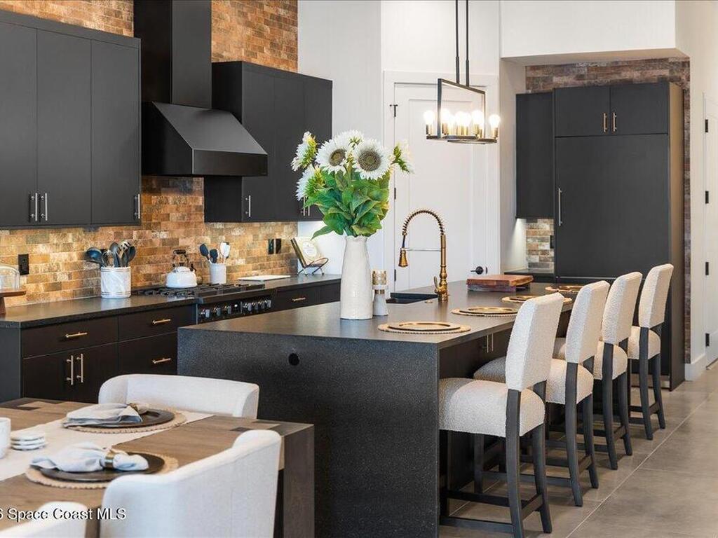 2765 N Highway A1a, Indialantic, FL 32903