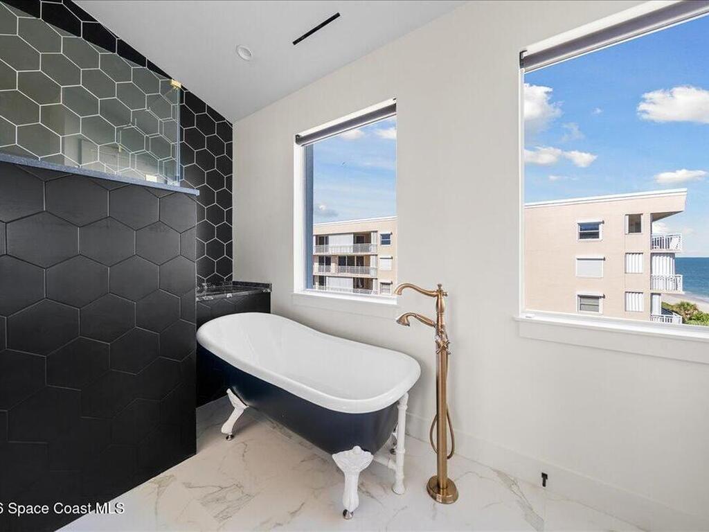 2765 N Highway A1a, Indialantic, FL 32903