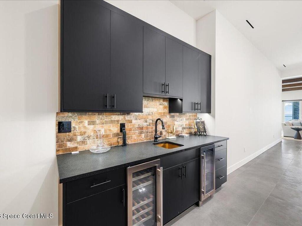 2765 N Highway A1a, Indialantic, FL 32903