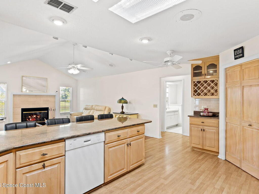 818 Spanish Wells Drive, Melbourne, FL 32940