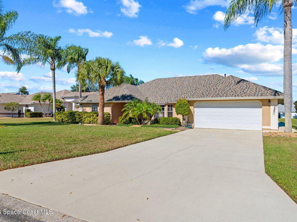 818 Spanish Wells Drive, Melbourne, FL 32940