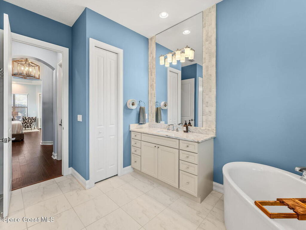 7354 Lucaya Court, Melbourne, FL 32940