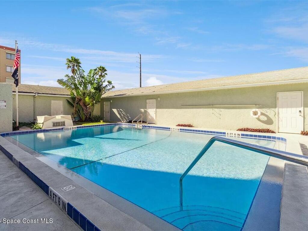 1515 S Atlantic Avenue, Cocoa Beach, FL 32931