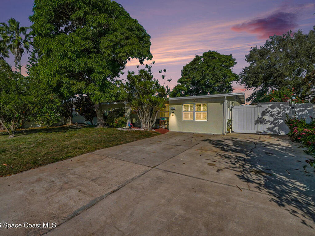 206 Harbor Drive, Cape Canaveral, FL 32920