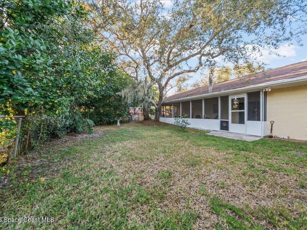 2123 N Indian River Drive, Cocoa, FL 32922