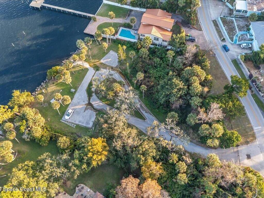 2123 N Indian River Drive, Cocoa, FL 32922