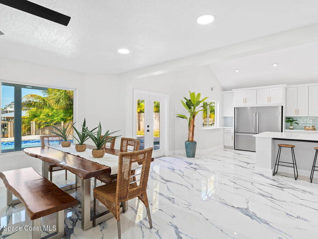 398 Riverview Lane, Melbourne Beach, FL 32951