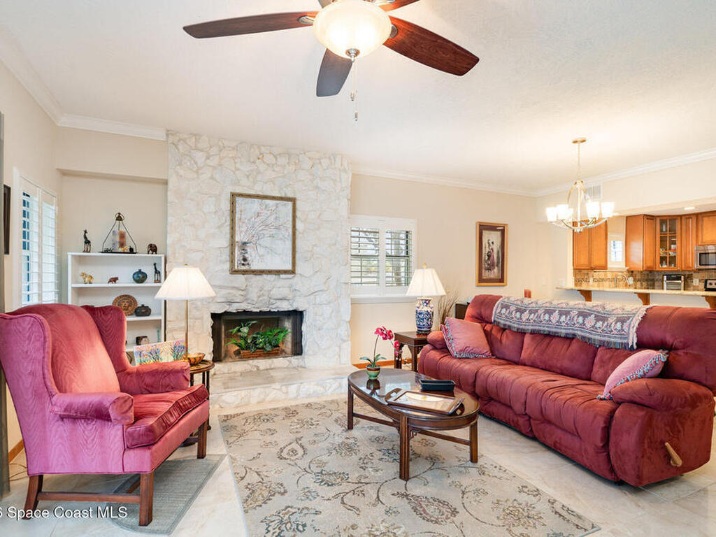 905 N Harbor City Boulevard, Melbourne, FL 32935