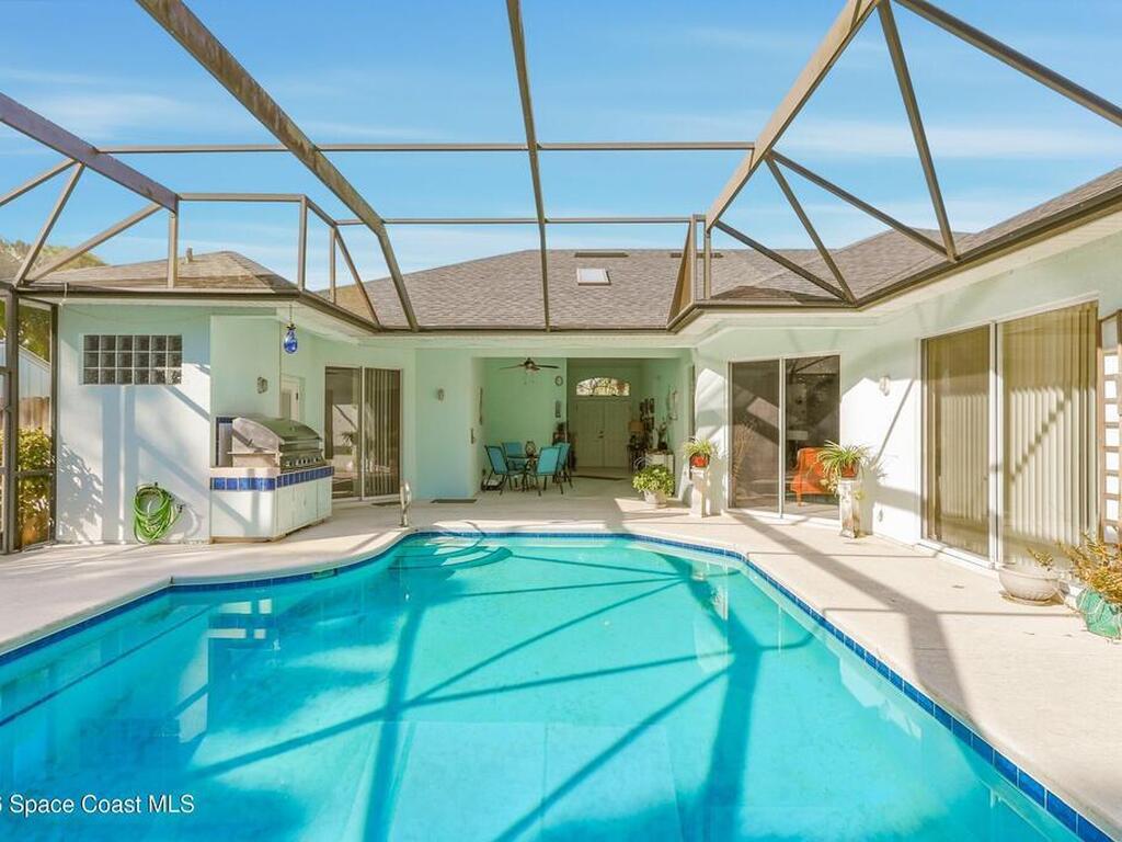 3865 Laurens Avenue, Malabar, FL 32950