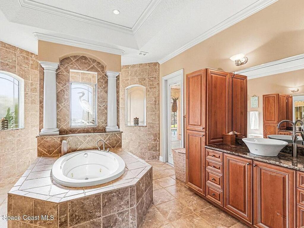 1 Point View Place, Cocoa, FL 32926