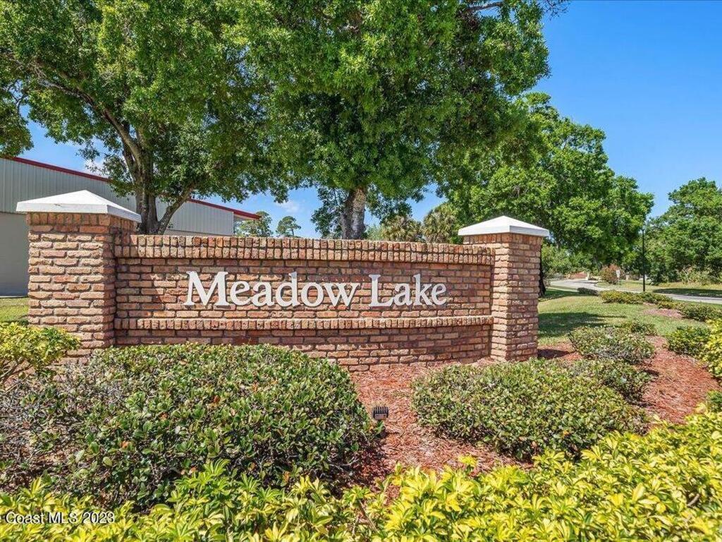 1531 Vista Lake Circle, Melbourne, FL 32904
