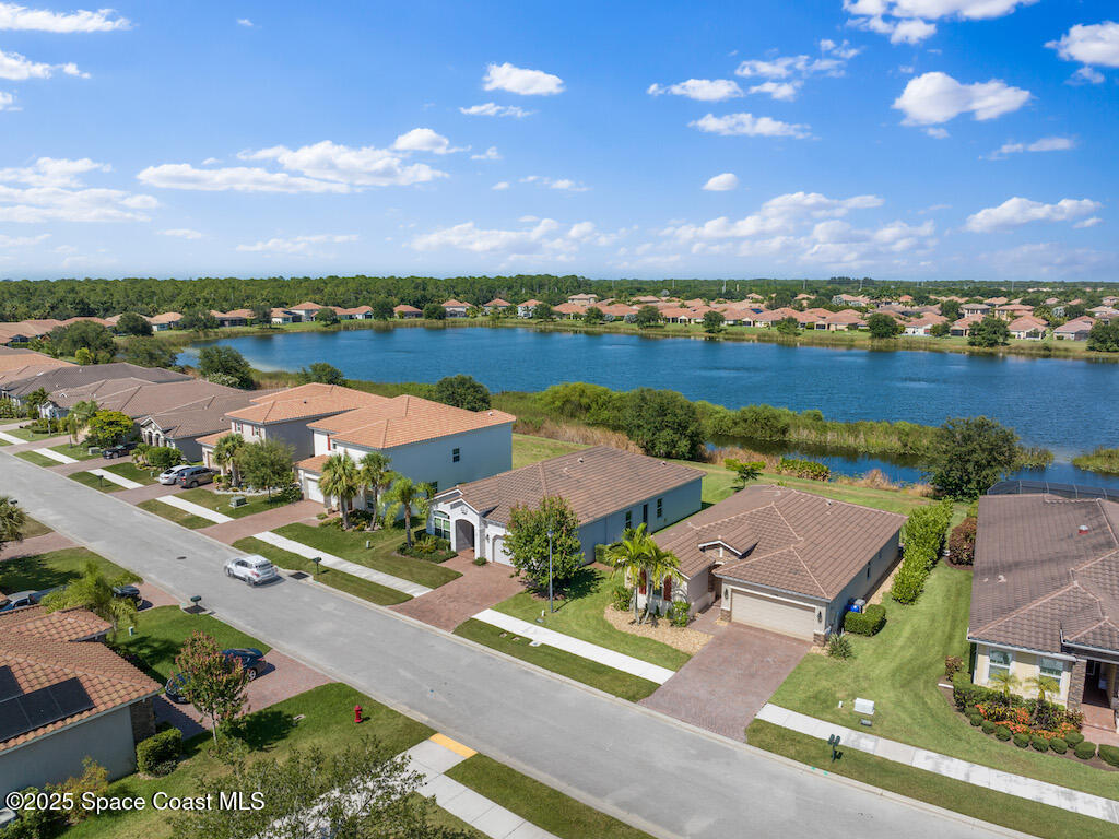 1786 Berkshire Circle, Vero Beach, FL 32968