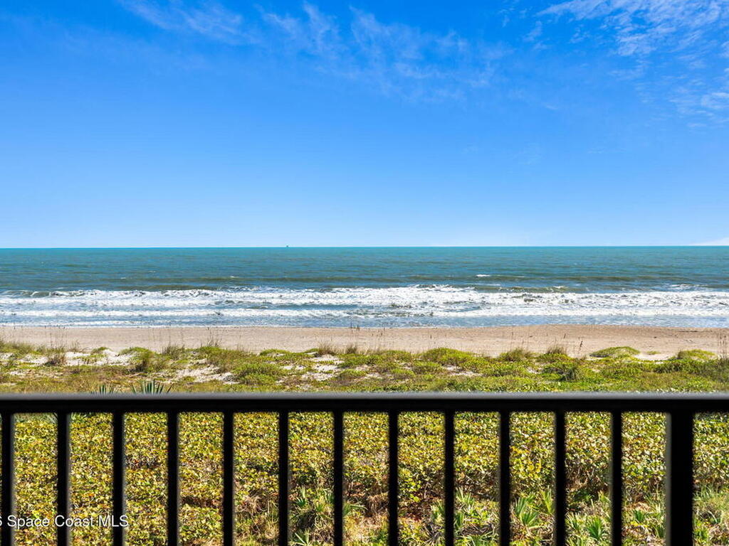 8498 Ridgewood Avenue, Cape Canaveral, FL 32920