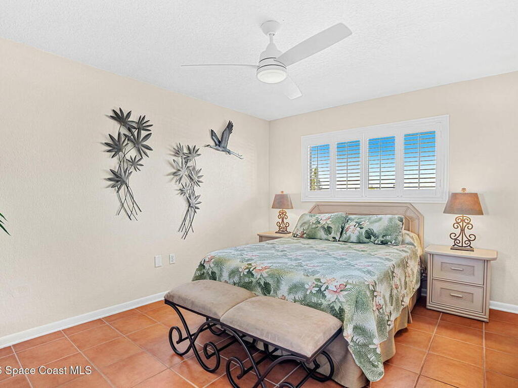 8498 Ridgewood Avenue, Cape Canaveral, FL 32920