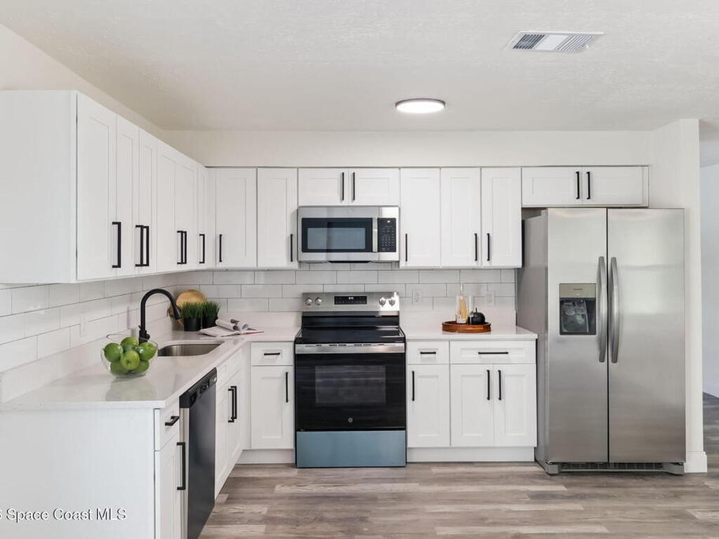 140 Barbados Drive, Merritt Island, FL 32952