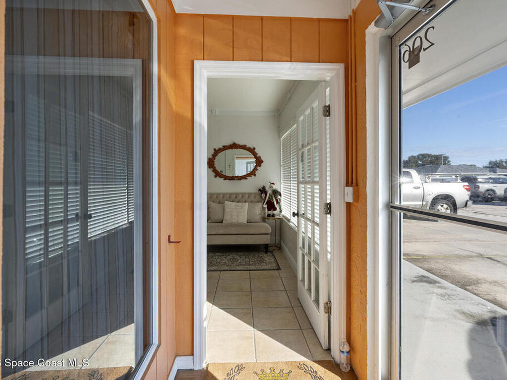 599 Sherwood Avenue, Satellite Beach, FL 32937