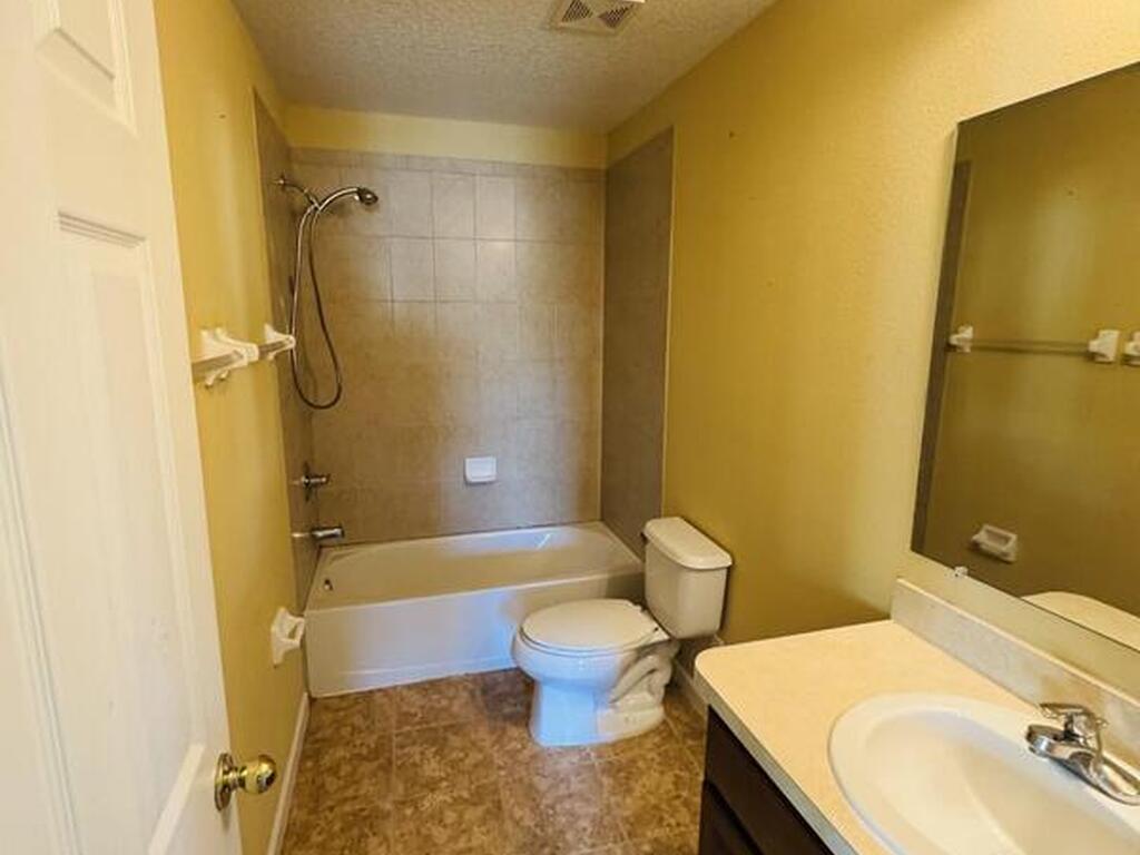112 Broyles Drive, Palm Bay, FL 32909