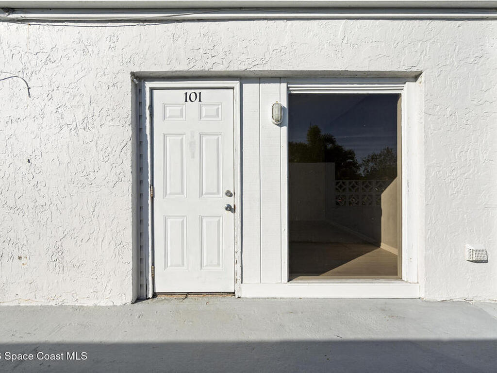 599 Sherwood Avenue, Satellite Beach, FL 32937