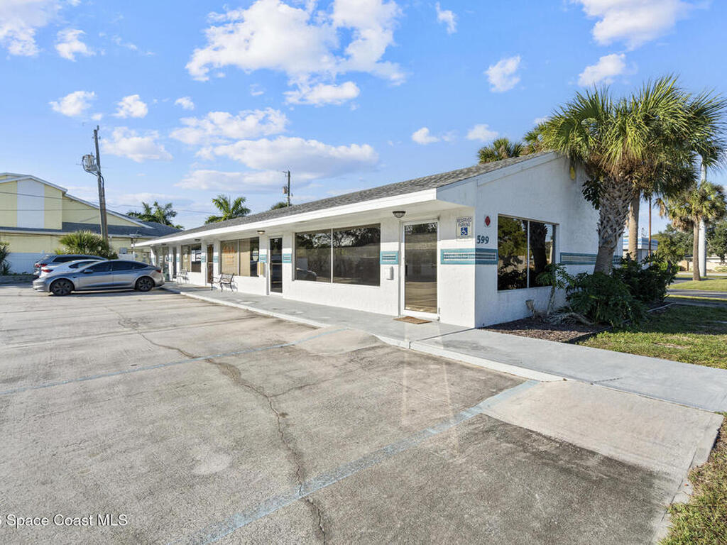 599 Sherwood Avenue, Satellite Beach, FL 32937