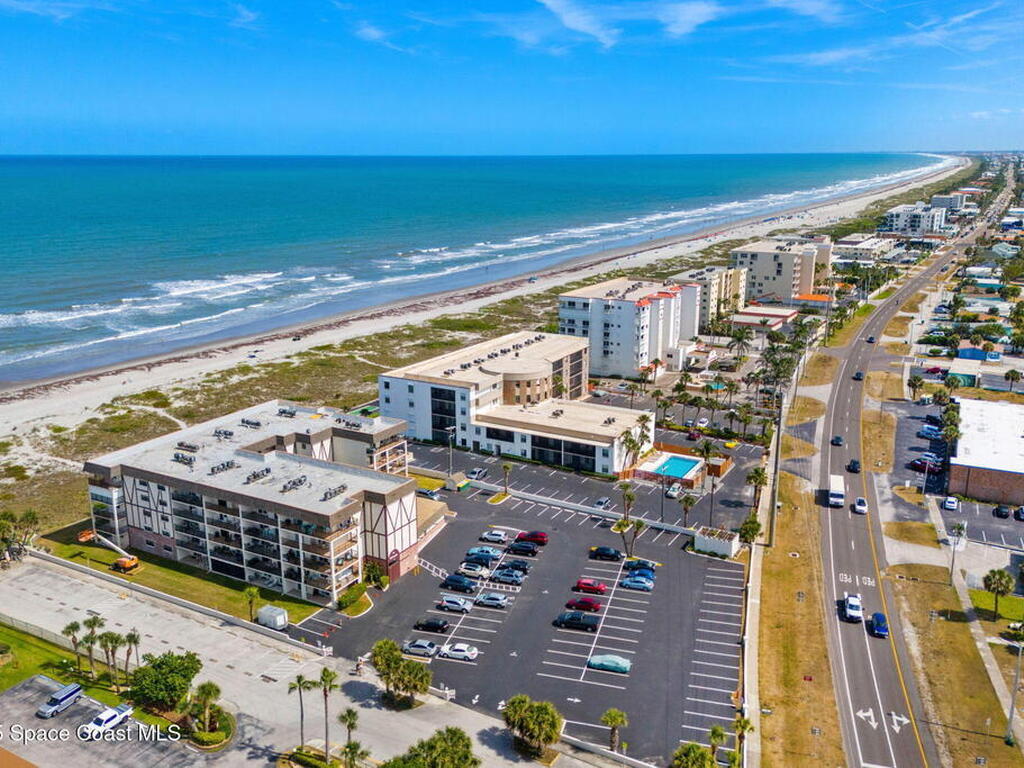 383 N Atlantic Avenue, Cocoa Beach, FL 32931